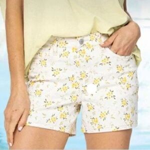Judy Blue Yellow and White Floral Denim Shorts, Lg